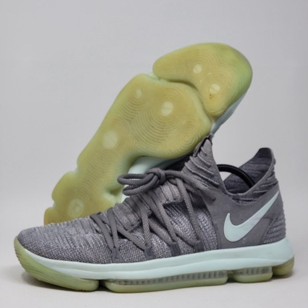Nike KD 10 Igloo 2017 Men's Size 11 Sneakers Shoes Gray 897815-002 Pre-owned